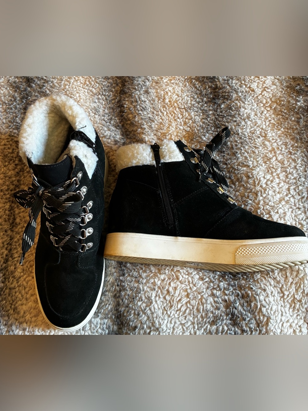 Steve Madden Black Faux-Shearling Lace-Up Wedge Boots